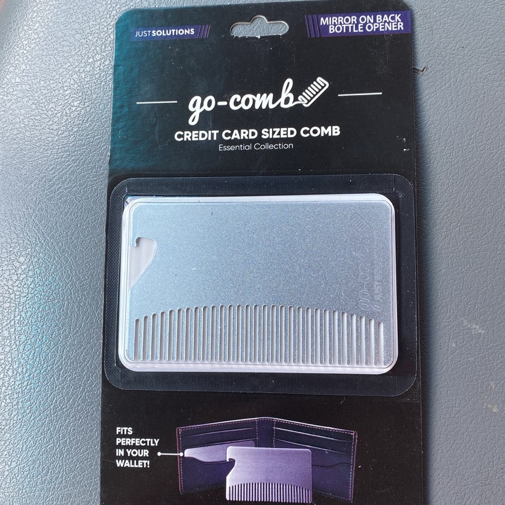 Wallet size comb. - Picture 2 of 4